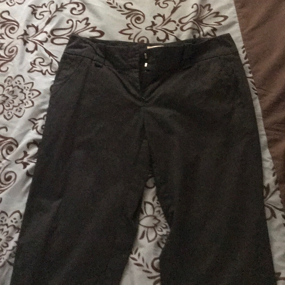 New York & Company Capri Pants Size 4